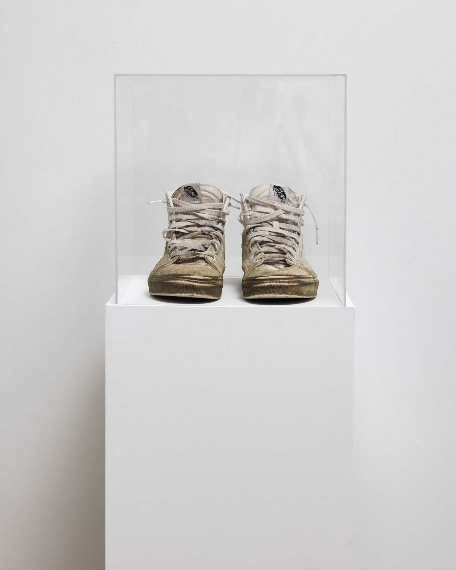 NearGreenValley.DanielRibarErikHendersonGalerieCamille